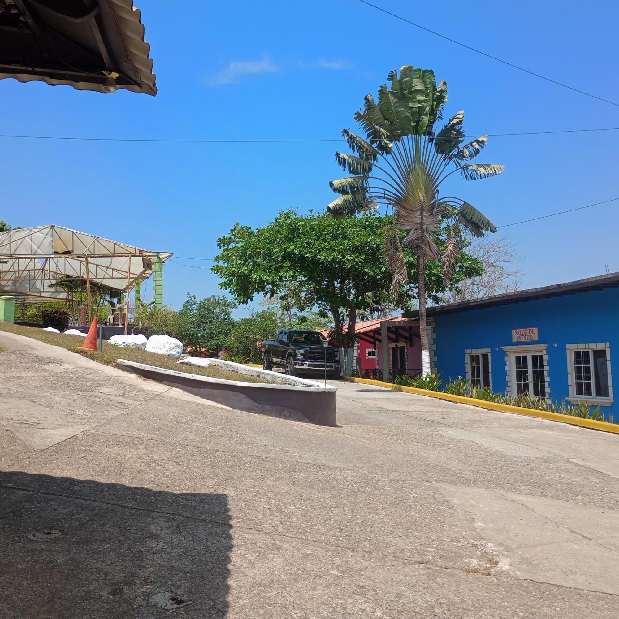 Hotel El Encanto Santa Cruz de Yojoa Exteriér fotografie